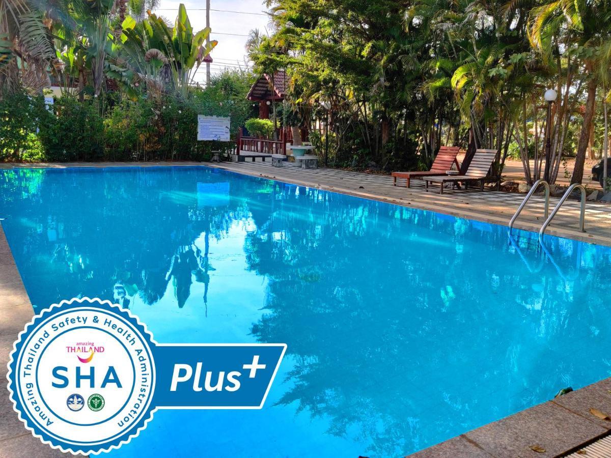 Thong Paeka Hotel Prasat Esterno foto