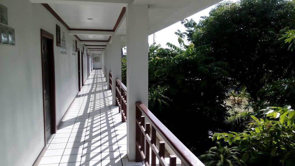 Thong Paeka Hotel Prasat Esterno foto